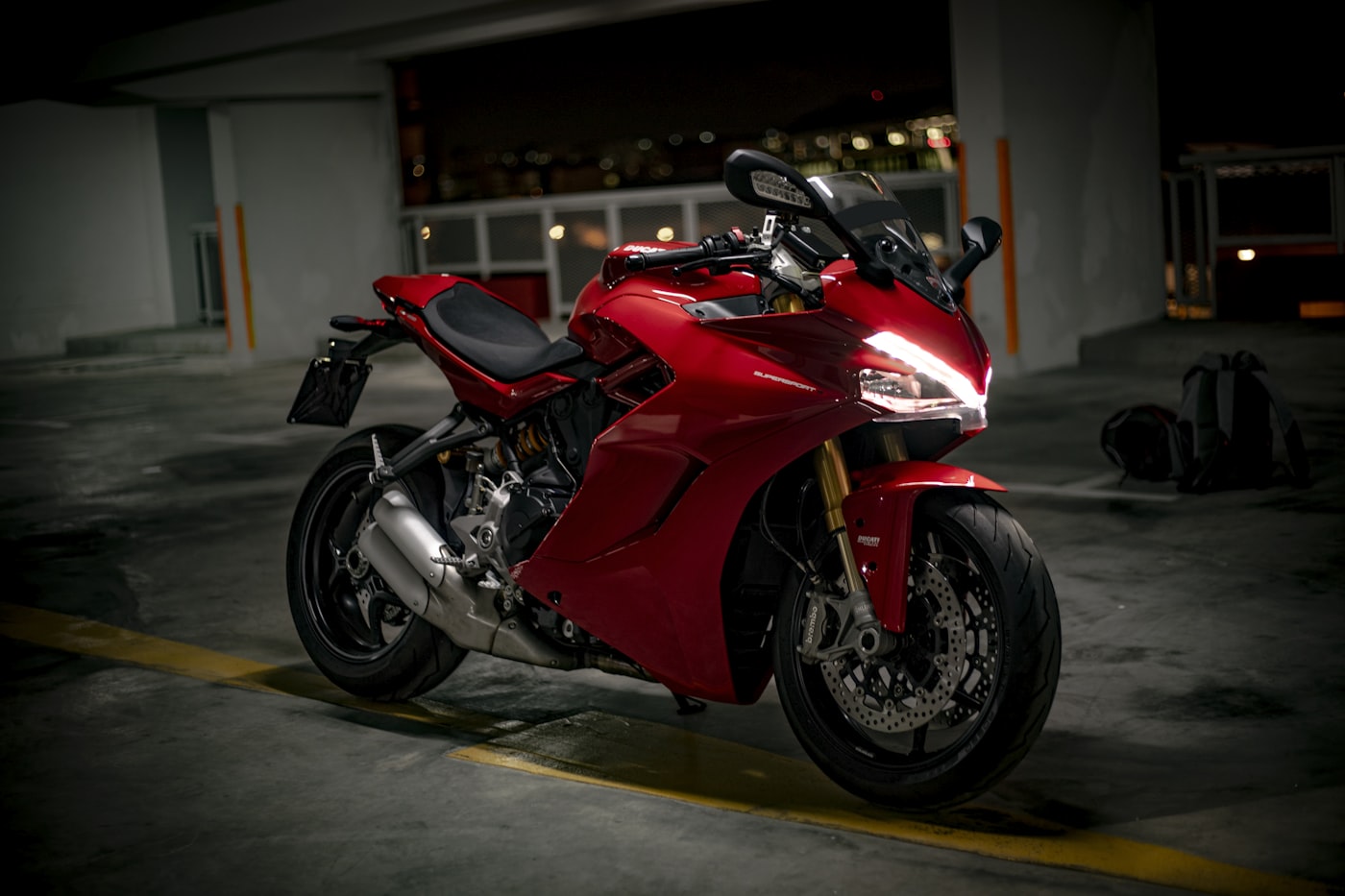 Rode sportmotor klaar voor ECU flash