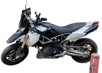 Aprilia Dorsoduro 900